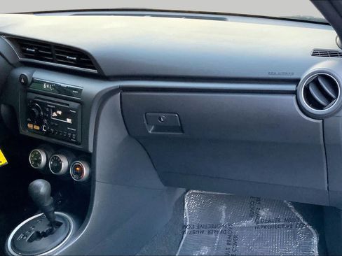 Used 2012 Scion tC FWD image 17