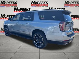 Used 2026 Chevrolet Suburban RST RWD video 3