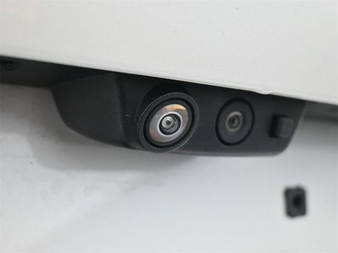 Used 2023 Cadillac Escalade ESV Sport Platinum w/ LPO, ONYX Package image 24