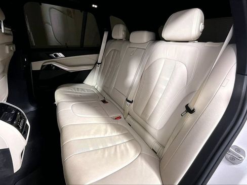 Used 2020 BMW X5 sDrive40i w/ Convenience Package RWD image 26