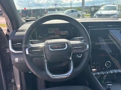 New 2026 GMC Terrain Elevation w/ Technology Package II FWD image 18