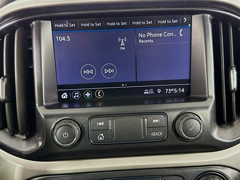 Used 2022 Chevrolet Colorado LT w/ Fleet Safety Package image 17