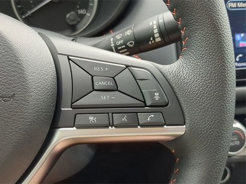 New 2025 Nissan Versa SR image 23