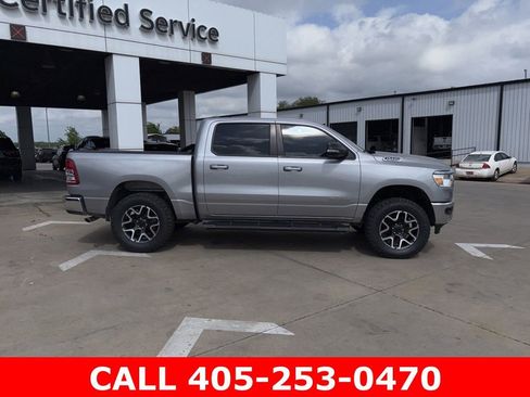 Used 2022 RAM 1500 Big Horn AWD/4WD image 2