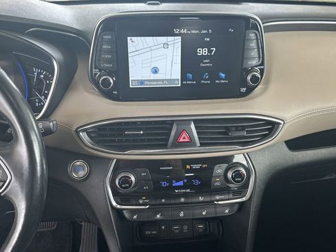 Used 2020 Hyundai Santa Fe Limited image 25