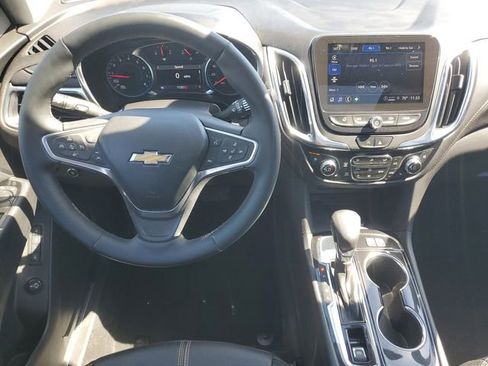 Certified 2023 Chevrolet Equinox Premier FWD image 12