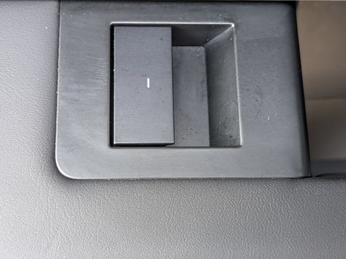 Used 2024 Tesla Cybertruck AWD Crew Cab image 28