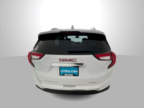Used 2024 GMC Terrain SLT AWD/4WD image 7