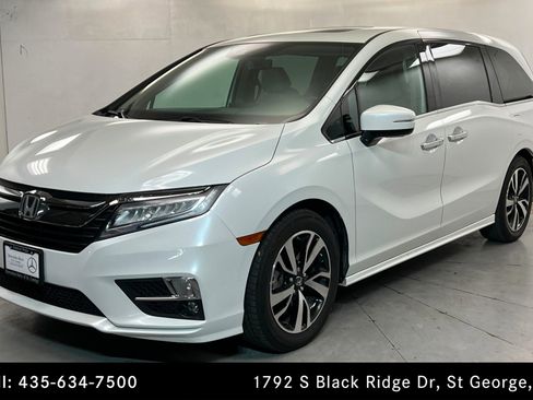 Used 2020 Honda Odyssey Elite image 1