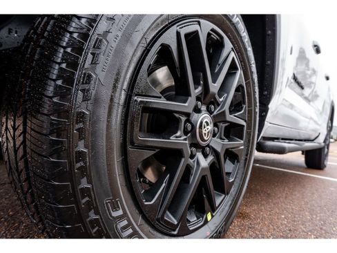 New 2026 Toyota Tundra Limited image 9