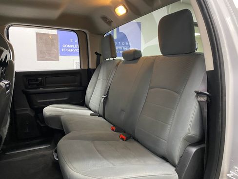 Used 2017 RAM 2500 Tradesman w/ Chrome Appearance Group AWD/4WD image 17