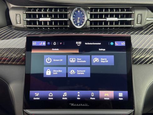 Used 2022 Maserati Quattroporte Modena Q4 image 28