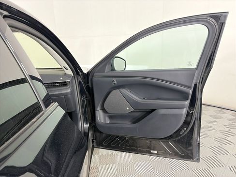 Used 2023 Ford Mustang Mach-E Premium AWD/4WD image 29