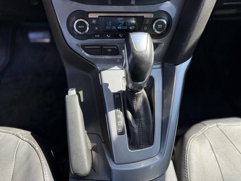 Used 2014 Ford Focus Titanium image 19