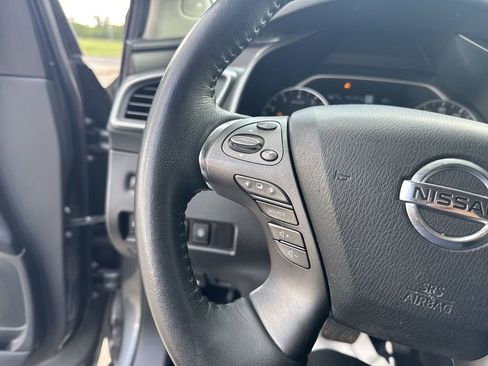 Used 2019 Nissan Murano Platinum FWD image 17
