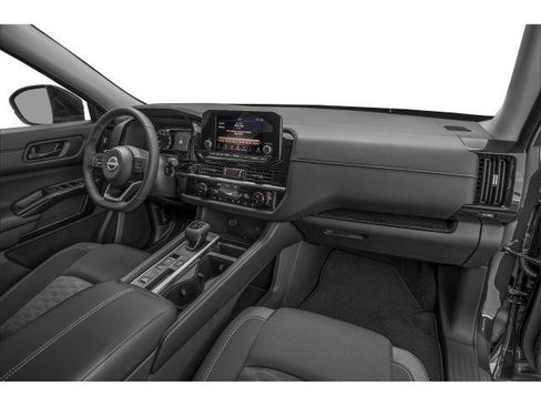 Certified 2024 Nissan Pathfinder SV w/ SV Premium Package AWD/4WD image 12