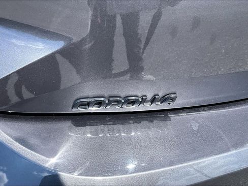 Used 2023 Toyota Corolla SE FWD image 30