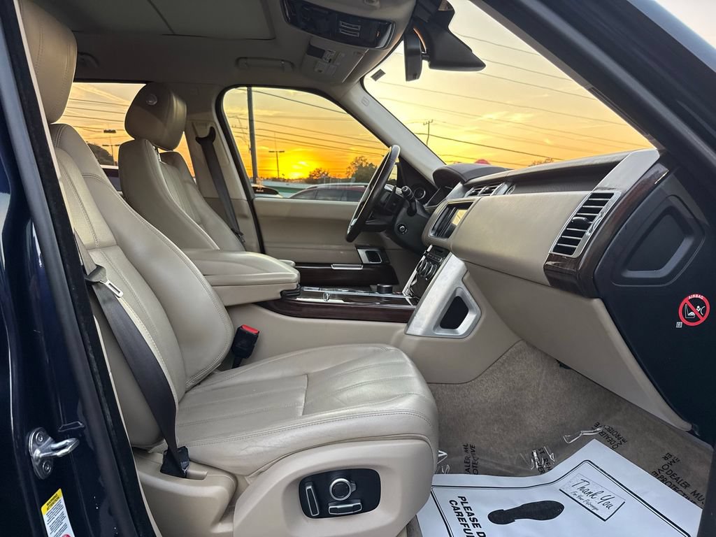 Used 2016 Land Rover Range Rover Supercharged AWD/4WD image 35