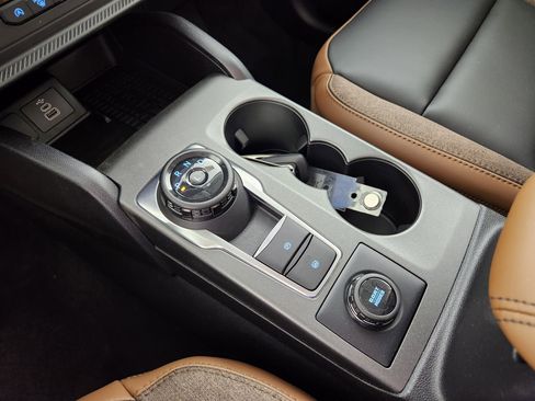 New 2025 Ford Bronco Sport Outer Banks w/ Outer Banks Tech Package+ image 25