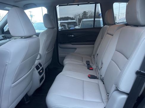 Used 2021 Honda Pilot EX-L image 11