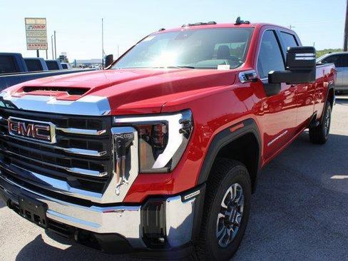 New 2025 GMC Sierra 2500 SLE w/ SLE Convenience Package image 2