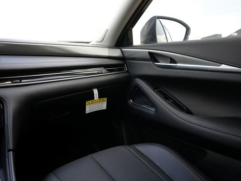 Used 2026 INFINITI QX60 Luxe w/ Cargo Package FWD image 8