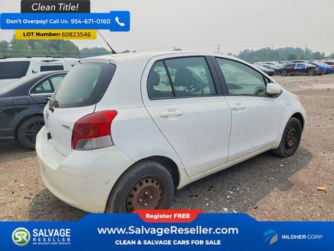 Used 2010 Toyota Yaris 4-Door Hatchback FWD image 4