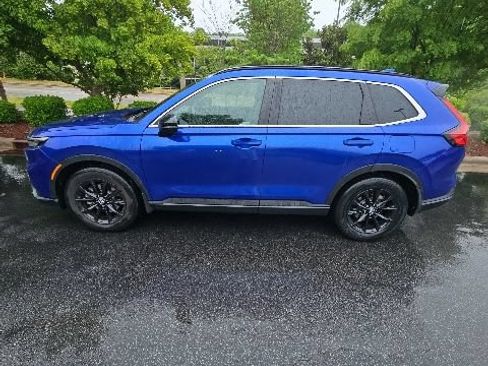 Used 2023 Honda CR-V Sport image 2