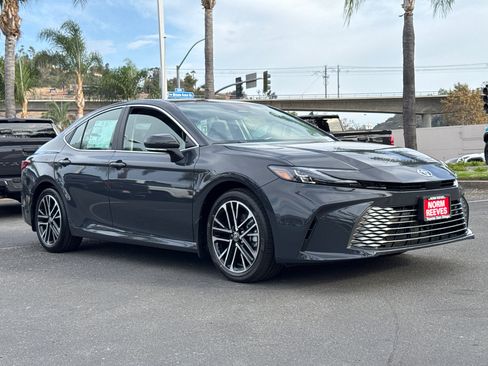 New 2026 Toyota Camry XLE FWD image 4