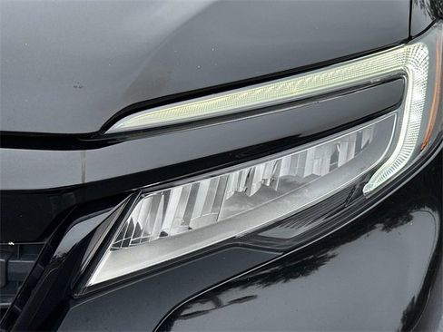 Certified 2020 Honda Passport Touring image 9