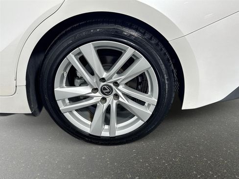 Used 2022 Lexus IS 300 RWD image 29