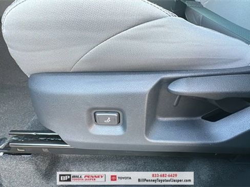 New 2026 Toyota Tacoma SR5 image 15