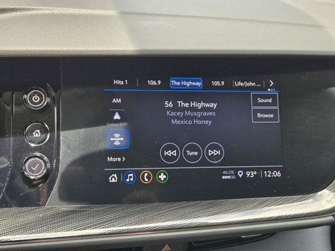 Used 2022 Buick Envision Preferred w/ Sport Touring Package FWD image 24