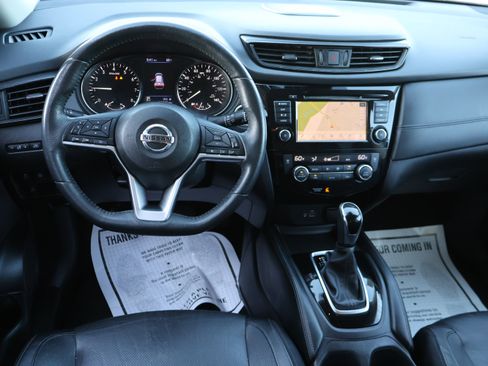 Used 2018 Nissan Rogue SL FWD image 20