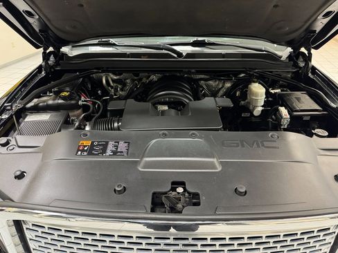 Used 2016 GMC Yukon Denali image 69