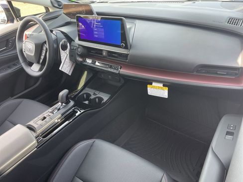 New 2026 Toyota Prius Plug-In Hybrid w/ Limited Premium Package FWD image 24