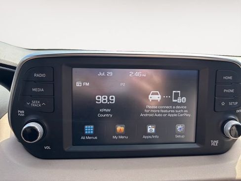 Used 2019 Hyundai Santa Fe SEL FWD image 15