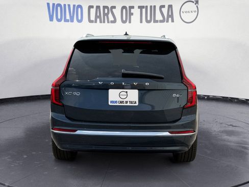 New 2026 Volvo XC90 B6 Plus image 4