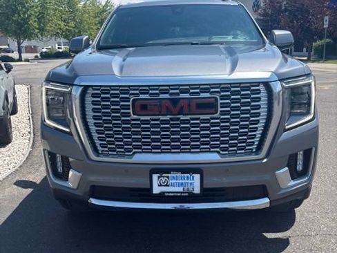 Used 2021 GMC Yukon Denali w/ Denali Ultimate Package AWD/4WD image 7