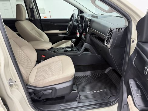 Used 2025 Ford Ranger XLT w/ FX4 Off-Road Package image 34