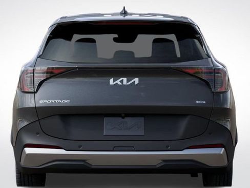 New 2026 Kia Sportage LX FWD image 13