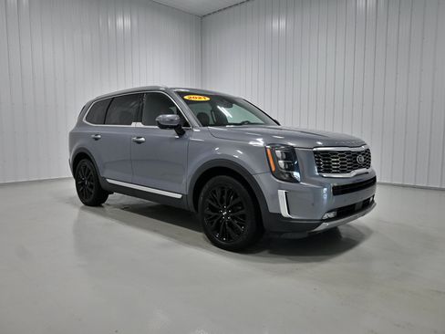 Used 2021 Kia Telluride SX w/ SX Prestige Package AWD/4WD image 3