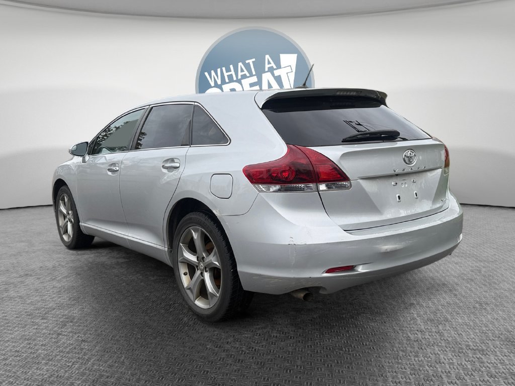 Used 2013 Toyota Venza XLE AWD/4WD image 6