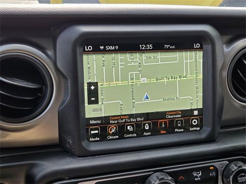 Used 2021 Jeep Gladiator Willys image 24