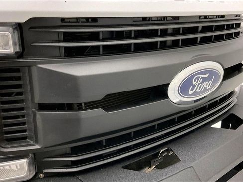 Used 2019 Ford F350 XL image 24
