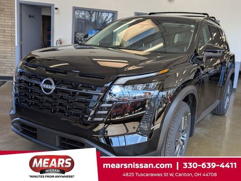 New 2026 Nissan Pathfinder SV image 1