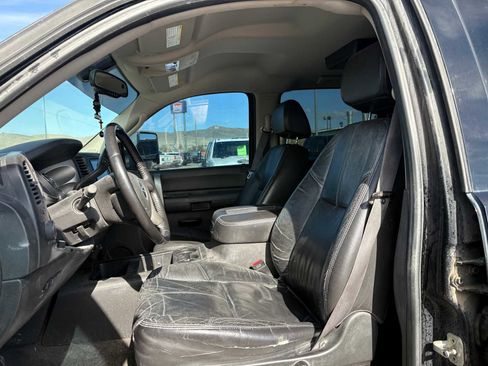 Used 2008 Chevrolet Silverado 2500 LT w/ 2LT Convenience Package AWD/4WD image 10