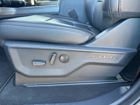 Used 2025 Ford F350 Lariat w/ FX4 Off-Road Package image 25