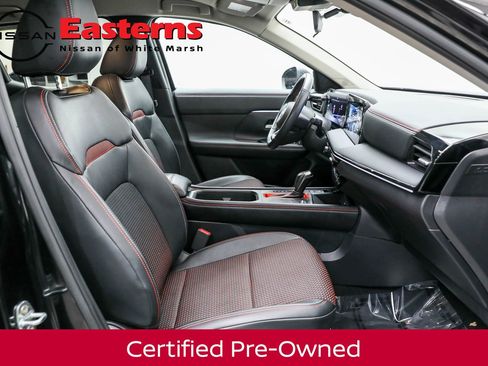 Used 2025 Nissan Kicks SR AWD/4WD image 22