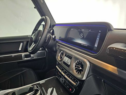 Used 2023 Mercedes-Benz G 550 image 11